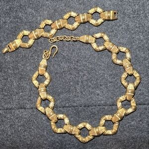Vintage 80s Monet Gold Bamboo chunky Link Collar Necklace and Bracelet set